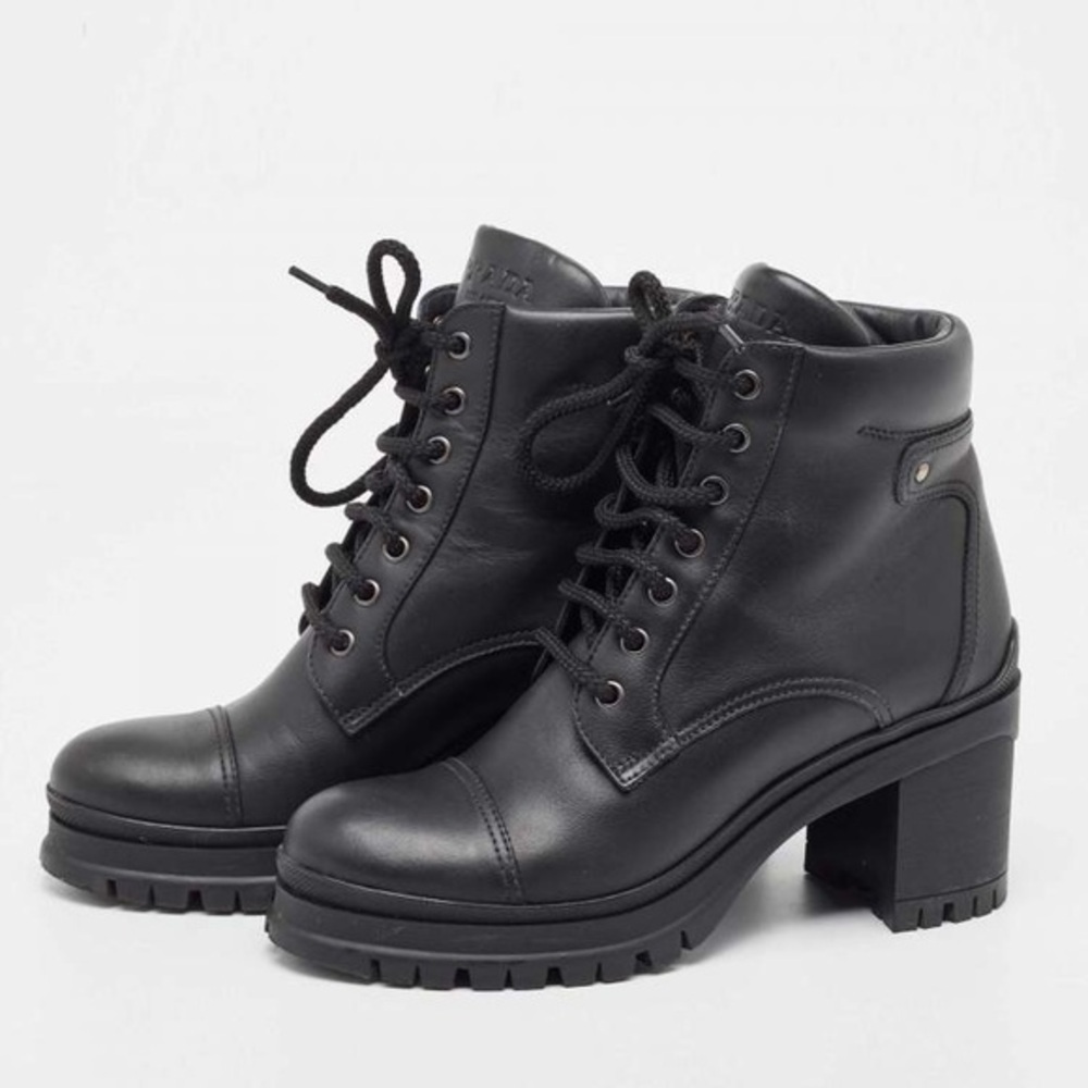 Prada Black Leather Lace-Up Block Heel Combat Ankle Boots EU 37 NWT